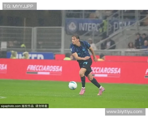 父亲透露希门尼斯脚踝问题频繁复发情况令人担忧不容忽视