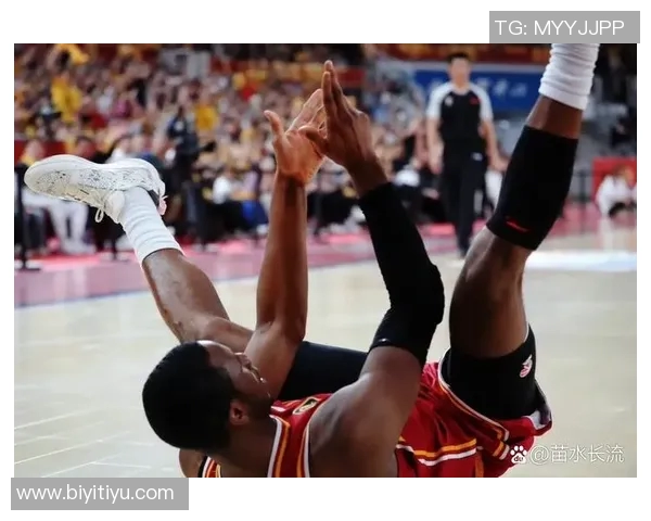 曾令旭建议交易浓眉应优先考虑具备更好空间属性的球员选择